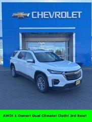 Used 2023 Chevrolet Traverse LT image 1