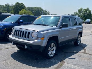 Used 2017 Jeep Patriot Latitude image 1