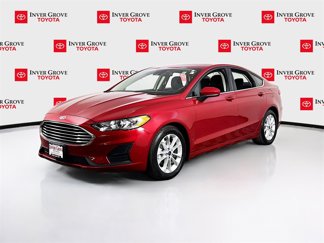 Used 2020 Ford Fusion SE image 1