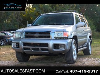 Used 1999 Nissan Pathfinder LE image 1
