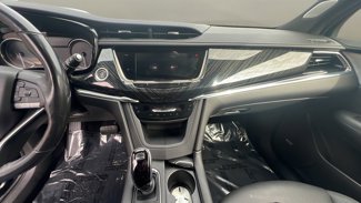 Used 2022 Cadillac XT6 Premium Luxury image 1