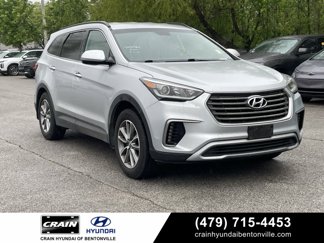 Used 2018 Hyundai Santa Fe SE image 1