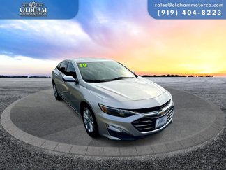 Used 2019 Chevrolet Malibu LT w/ Driver Confidence Package image 1