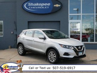 Used 2021 Nissan Rogue Sport S image 1
