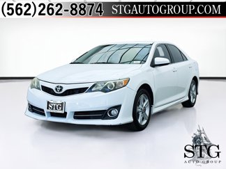 Used 2014 Toyota Camry SE image 1