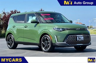 Used 2023 Kia Soul EX image 1