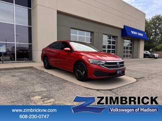 Certified 2024 Volkswagen Jetta SE image 1