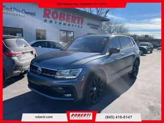 Used 2020 Volkswagen Tiguan SE R-Line image 1