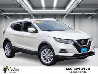 Used 2020 Nissan Rogue Sport SV image 1