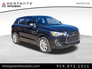 Used 2013 Mitsubishi Outlander Sport SE image 1
