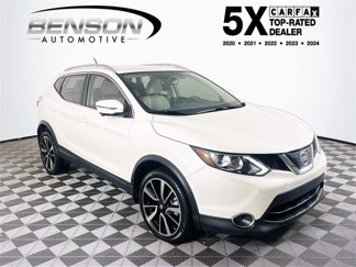 Used 2018 Nissan Rogue Sport SL image 1