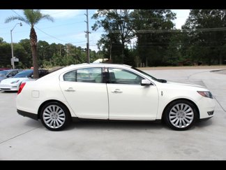 Used 2013 Lincoln MKS image 1