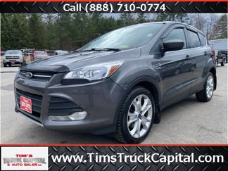 Used 2015 Ford Escape SE image 1