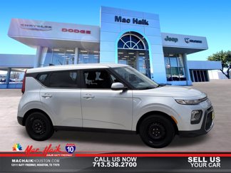 Used 2020 Kia Soul LX image 1