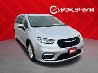 Certified 2023 Chrysler Pacifica Touring-L image 1