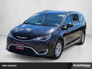 Certified 2018 Chrysler Pacifica Touring-L w/ Premium Audio Group video 1