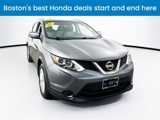Used 2017 Nissan Rogue Sport SV image 1