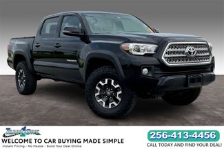 Used 2016 Toyota Tacoma TRD Off-Road image 1