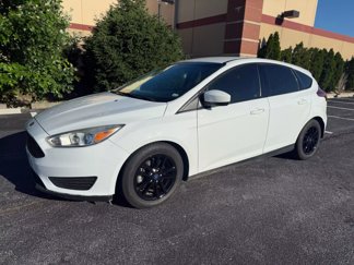 Used 2018 Ford Focus SE image 1