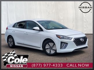 Used 2021 Hyundai Ioniq SE image 1