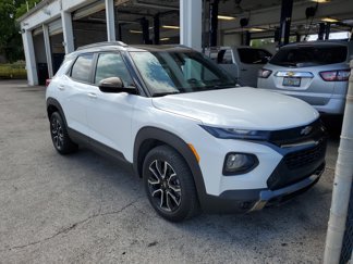 Used 2021 Chevrolet TrailBlazer ACTIV w/ Technology Package image 1