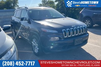 Used 2016 Jeep Cherokee Latitude image 1