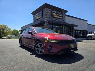 Used 2021 Kia K5 LXS image 1
