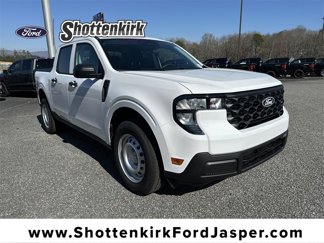 New 2025 Ford Maverick XL image 1