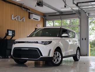 New 2025 Kia Soul LX image 1
