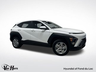 Used 2024 Hyundai Kona SE image 1