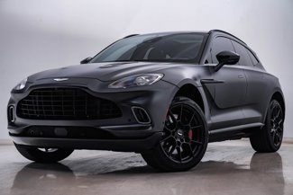 Used 2021 Aston Martin DBX image 1