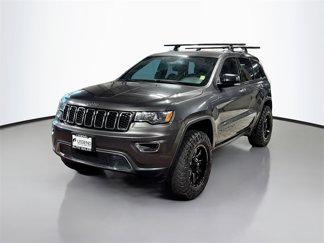 Used 2018 Jeep Grand Cherokee Limited image 1