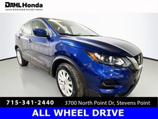 Used 2022 Nissan Rogue Sport S image 1