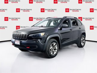 Used 2019 Jeep Cherokee Trailhawk w/ Cold Weather Group image 1
