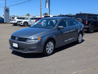 Used 2013 Volkswagen Jetta SE image 1