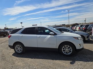 Used 2021 Chevrolet Equinox LT image 1