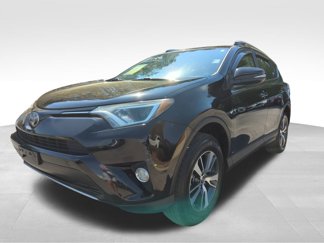 Used 2017 Toyota RAV4 XLE image 1