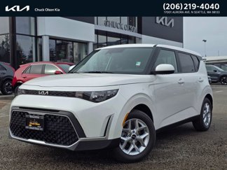 New 2025 Kia Soul LX image 1