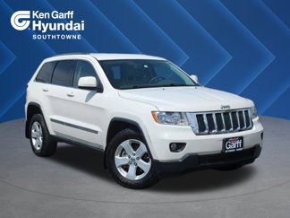 Used 2012 Jeep Grand Cherokee Laredo image 1