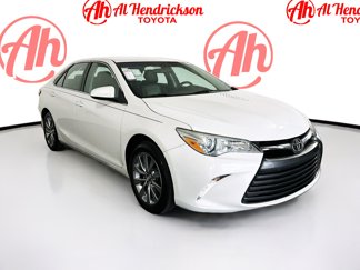 Used 2017 Toyota Camry XLE image 1