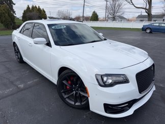 Used 2023 Chrysler 300 C image 1