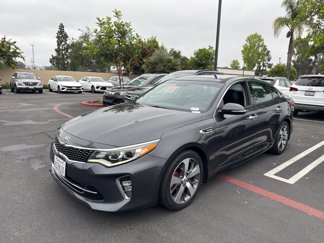 Used 2018 Kia Optima SX image 1