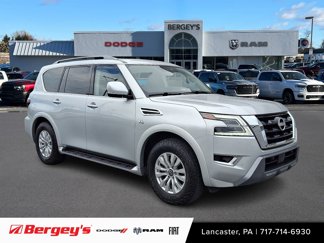 Used 2022 Nissan Armada SV image 1