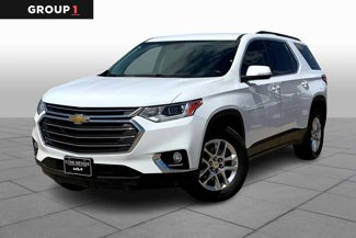 Used 2021 Chevrolet Traverse LT image 1