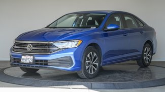 Used 2023 Volkswagen Jetta S image 1