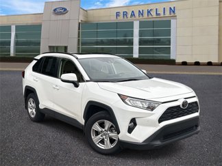 Used 2019 Toyota RAV4 XLE image 1