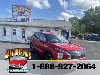 Used 2022 Mitsubishi Outlander ES image 1