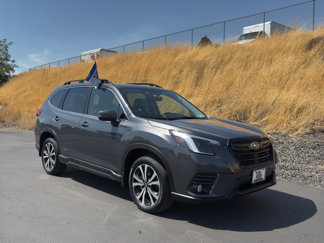 Used 2023 Subaru Forester Limited image 1