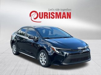 Used 2024 Toyota Corolla LE image 1