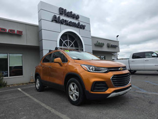 Used 2017 Chevrolet Trax LT w/ LT Convenience Package image 1